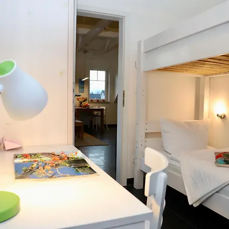 Ferienwohnung4 Im Haus Moewe Daire *